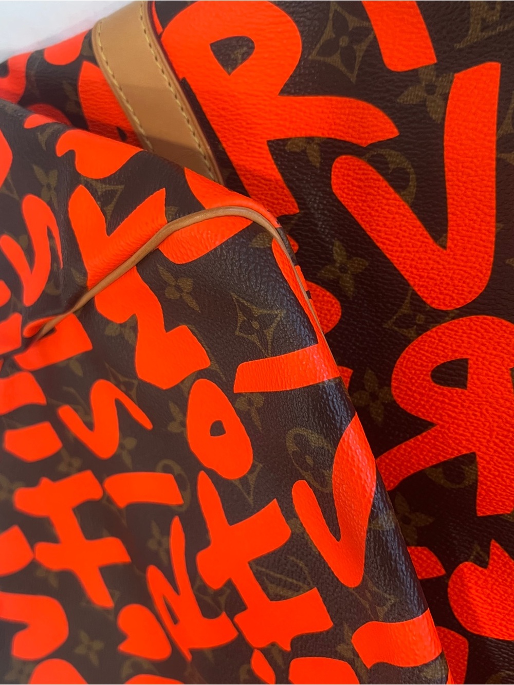 Louis Vuitton Keepall Graffiti Limited Edition - Picture 9 of 15